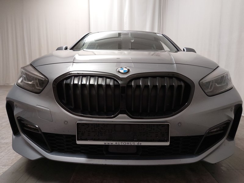 BMW 120i automatik M Sport • ACC • Full LED — 10