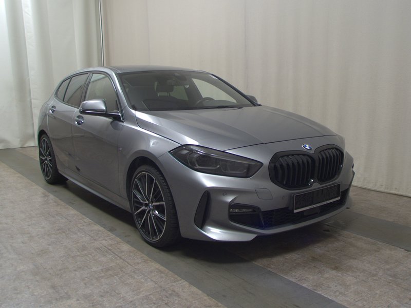 BMW 120i automatik M Sport • ACC • Full LED — 3