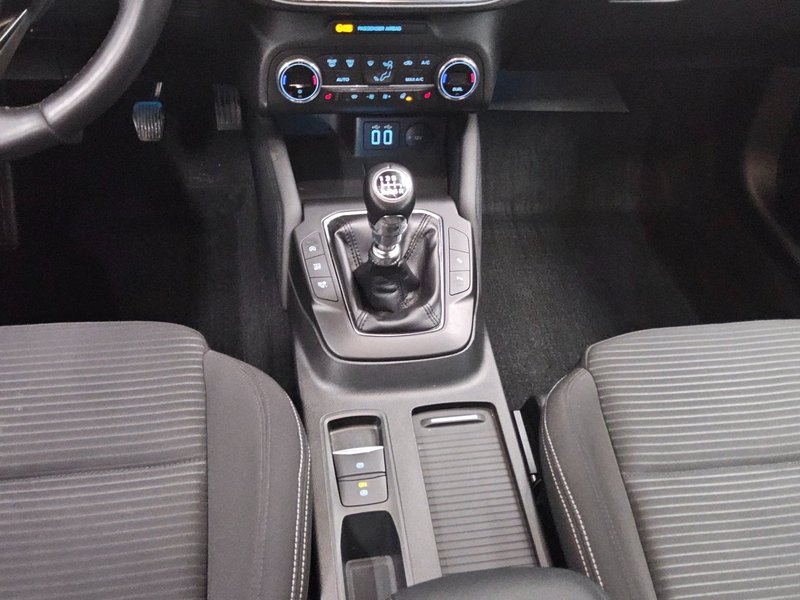 Ford Focus Turnier 1.0 EcoBoost Titanium • LED • navigacija — 6