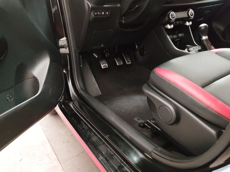 Kia Picanto 1.2 GT • Full LED • kamera — 7