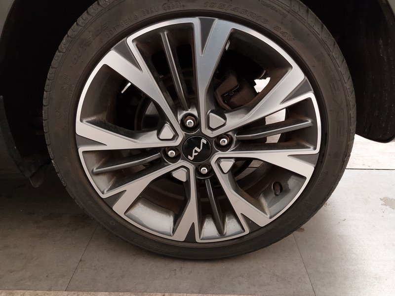 Kia Picanto 1.2 GT • Full LED • kamera — 8