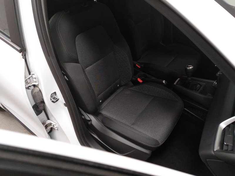Renault Clio V 1.5 BLUE dCi 100 Business Edition • Full LED • navigacija — 10