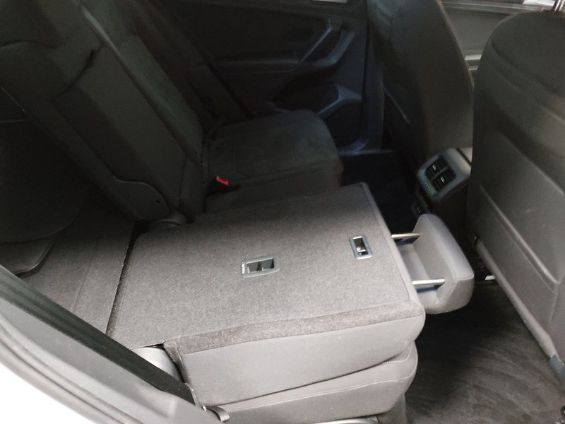 Volkswagen Tiguan 2.0 TDI Elegance • 360° kamera • ACC — 11