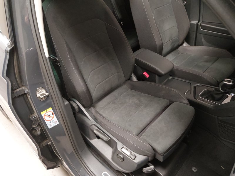 Volkswagen Tiguan 2.0 TDI automatik Elegance • ACC • električna peta vrata — 10