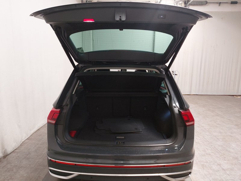 Volkswagen Tiguan 2.0 TDI automatik Elegance • ACC • električna peta vrata — 16