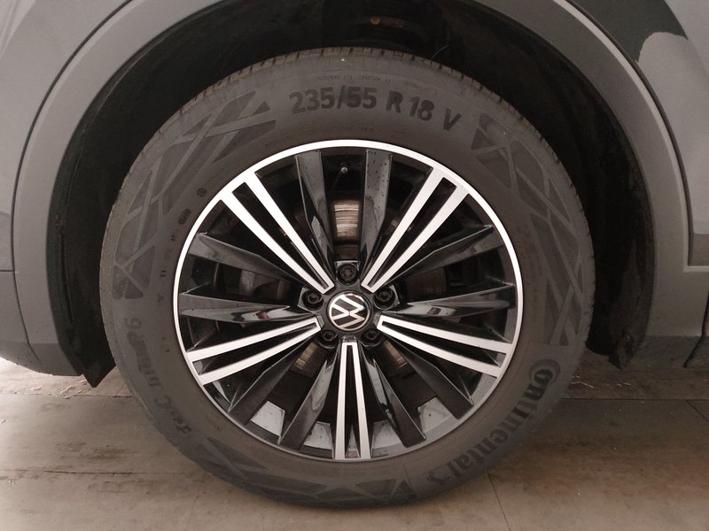 Volkswagen Tiguan 2.0 TDI automatik Elegance • ACC • električna peta vrata — 8