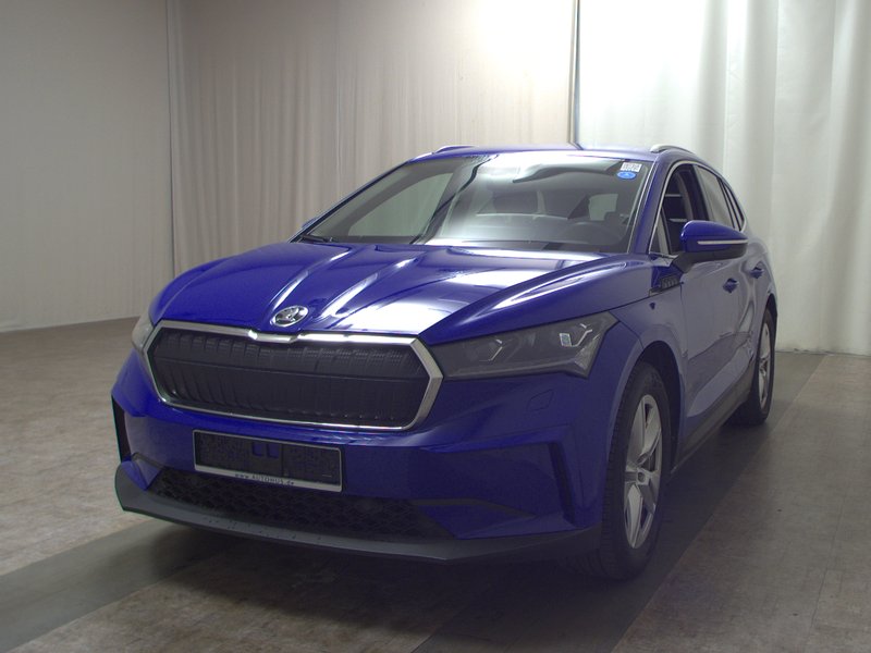 Škoda Enyaq Loft • ACC • AHK — 2