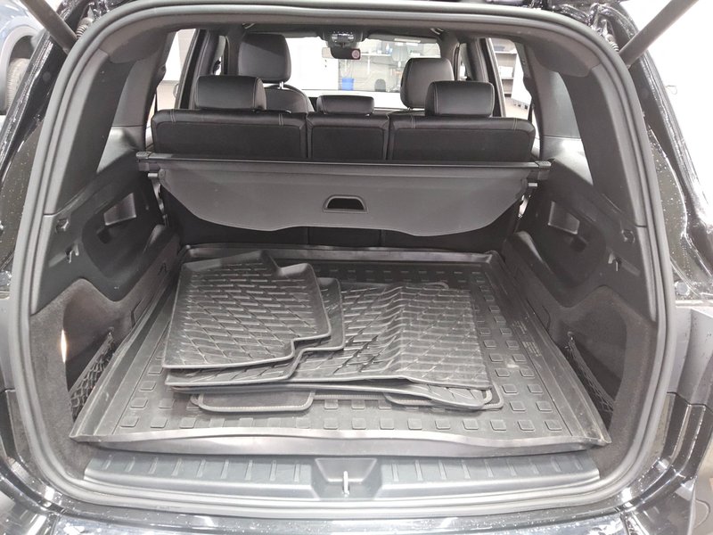 Mercedes-Benz GLB 220 d 4MATIC automatik Progressive • ACC • AHK — 12