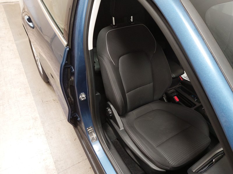 Ford Focus Turnier 1.0 EcoBoost Titanium • Full LED • navigacija — 10