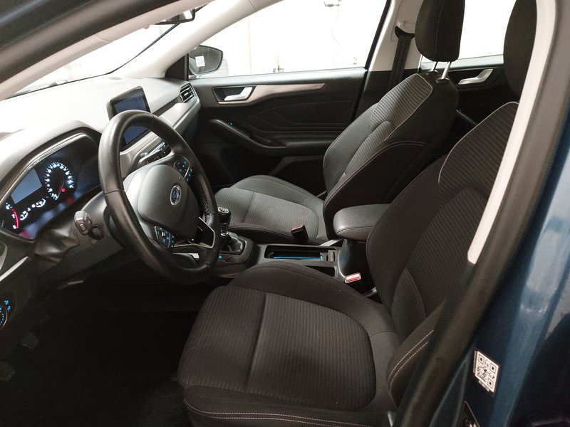 Ford Focus Turnier 1.0 EcoBoost Titanium • Full LED • navigacija — 6