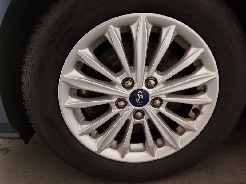 Ford Focus Turnier 1.0 EcoBoost Titanium • Full LED • navigacija — 8
