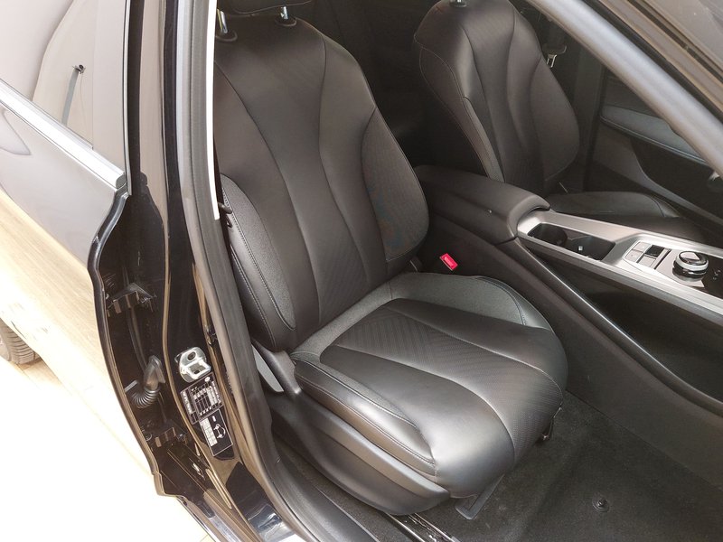 MG MG5 Luxury • ACC • 360° kamera — 10
