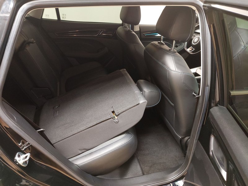 MG MG5 Luxury • ACC • 360° kamera — 11