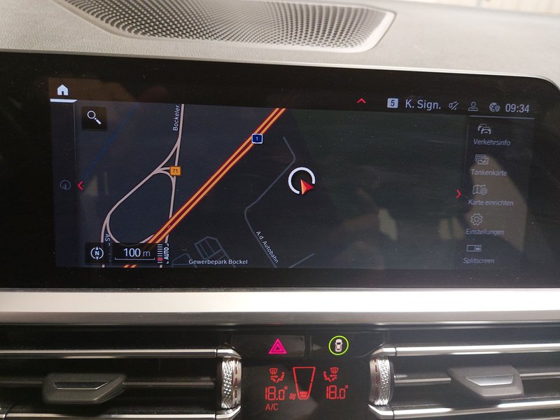 BMW 318d automatik Advantage • ACC • LED — 18