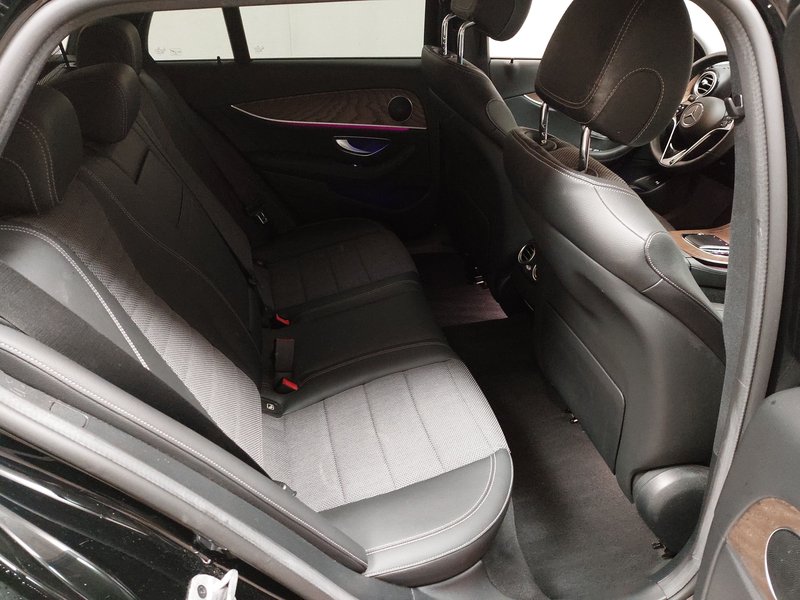 Mercedes-Benz E 300 de karavan automatik Avantgarde • bežično punjenje — 12