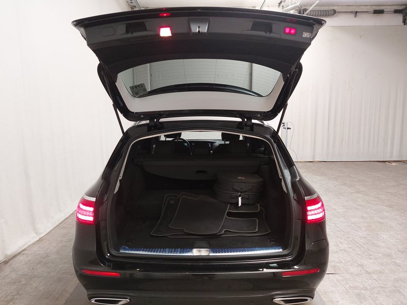 Mercedes-Benz E 300 de karavan automatik Avantgarde • bežično punjenje — 15