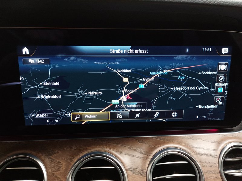 Mercedes-Benz E 300 de karavan automatik Avantgarde • bežično punjenje — 17