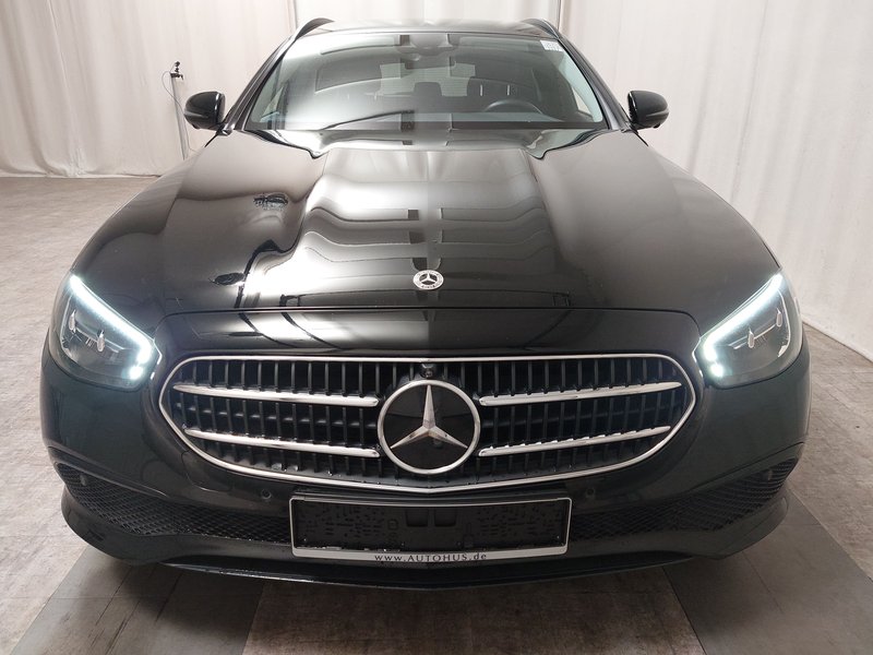 Mercedes-Benz E 300 de karavan automatik Avantgarde • bežično punjenje — 9