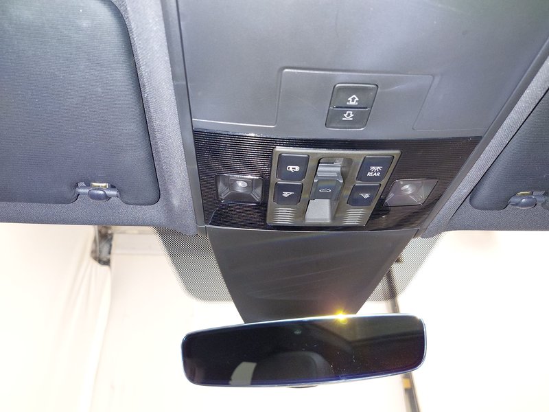 Volkswagen Tiguan 1.4 TSI eHybrid automatik R-Line • panorama • ACC — 13