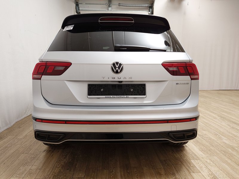 Volkswagen Tiguan 1.4 TSI eHybrid automatik R-Line • panorama • ACC — 14