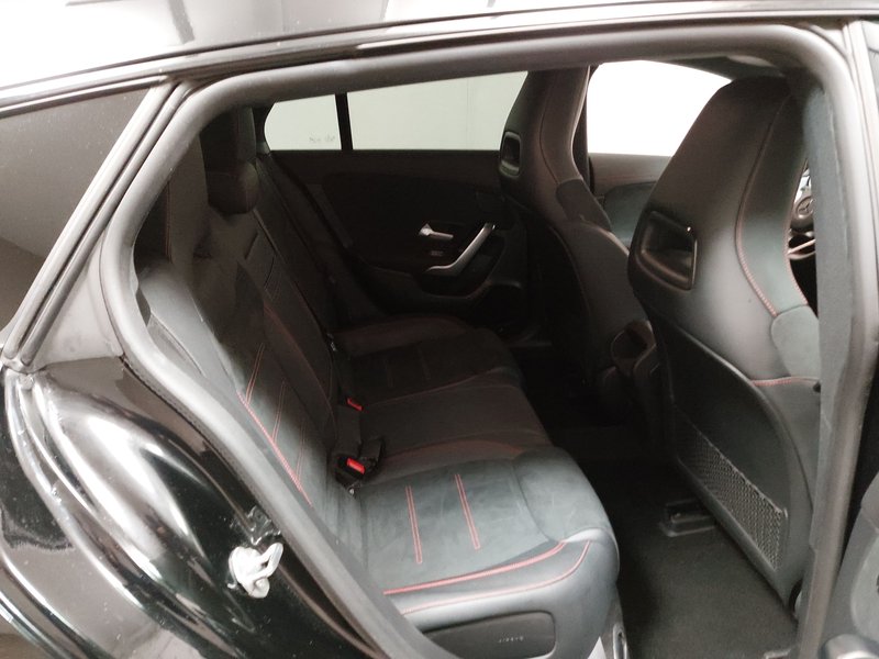 Mercedes-Benz CLA 250 e Shooting Brake automatik AMG Line • ACC — 12