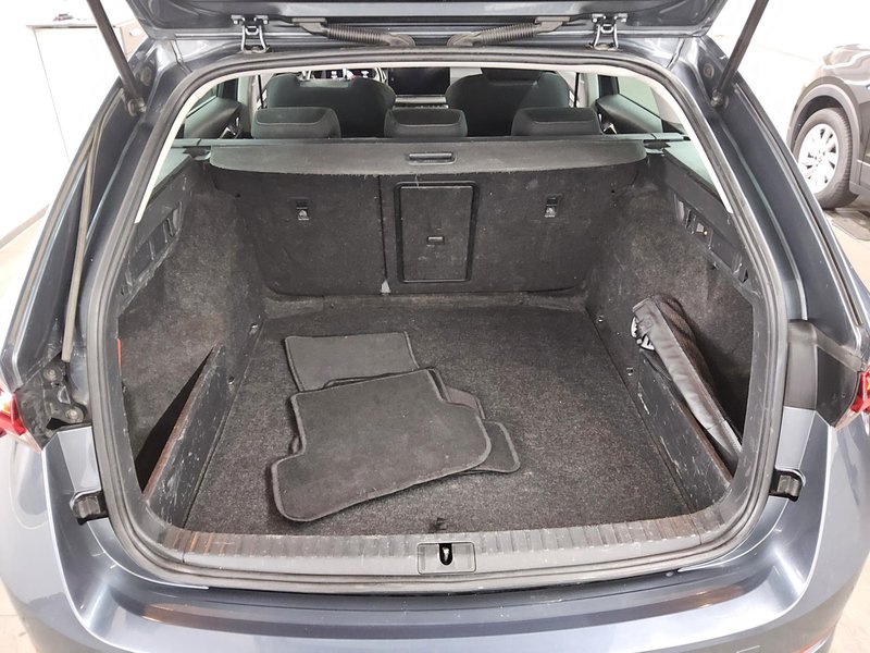 Škoda Octavia Kombi 2.0 TDI Ambition • ACC • AHK — 12