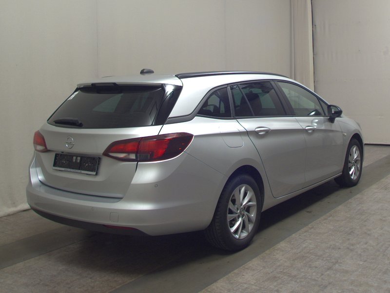 Opel Astra ST 1.5 D Business Edition automatik • AHK • Full LED — 4