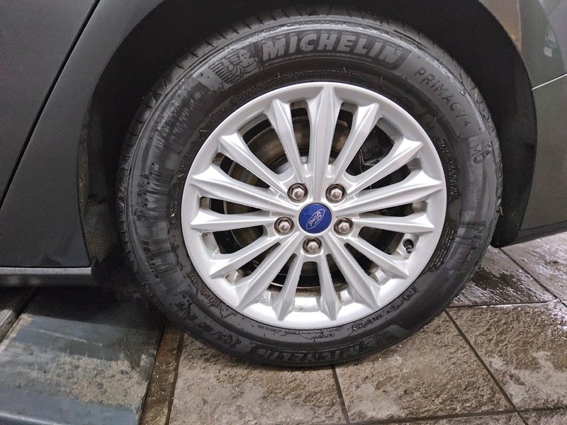 Ford Focus Turnier 1.5 EcoBlue Titanium automatik • ACC • Full LED — 10