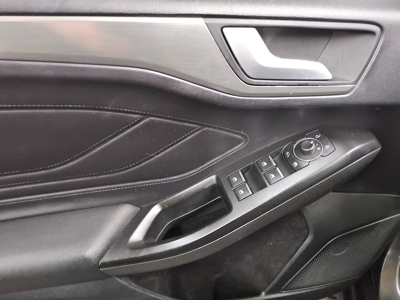 Ford Focus Turnier 1.5 EcoBlue Titanium automatik • ACC • Full LED — 9