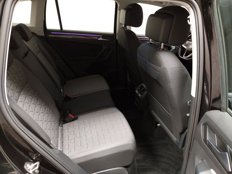 Volkswagen Tiguan 2.0 TDI automatik Life — 12