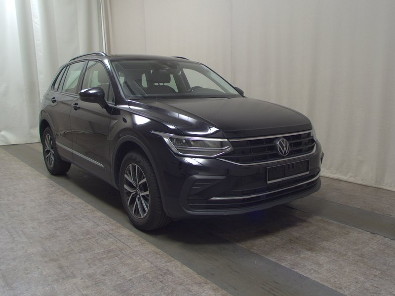 Volkswagen Tiguan 2.0 TDI automatik Life — 3