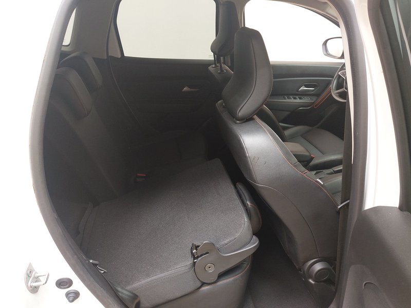 Dacia Duster 1.5 dci Extreme — 11