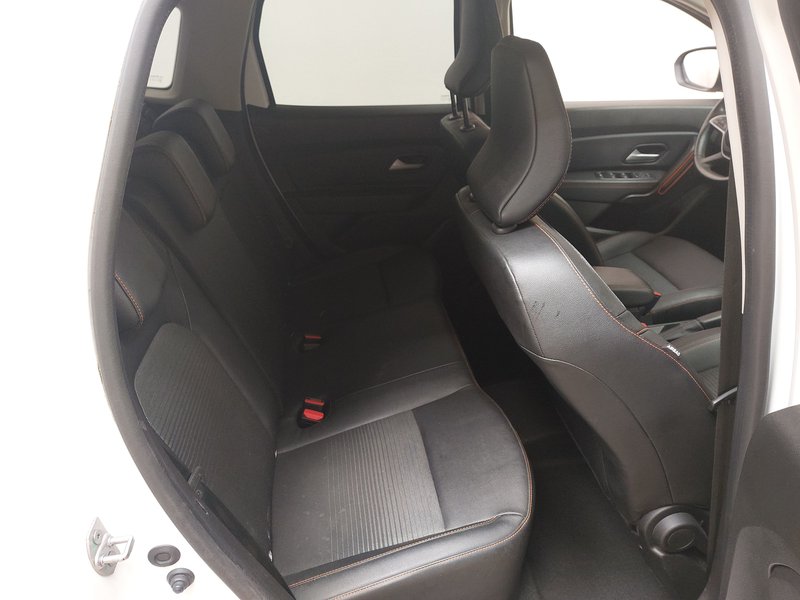 Dacia Duster 1.5 dci Extreme — 12