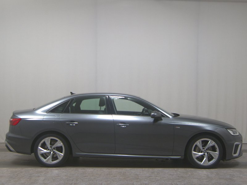 Audi A4 40 TDI automatik S line • HUD • Full LED • AHK