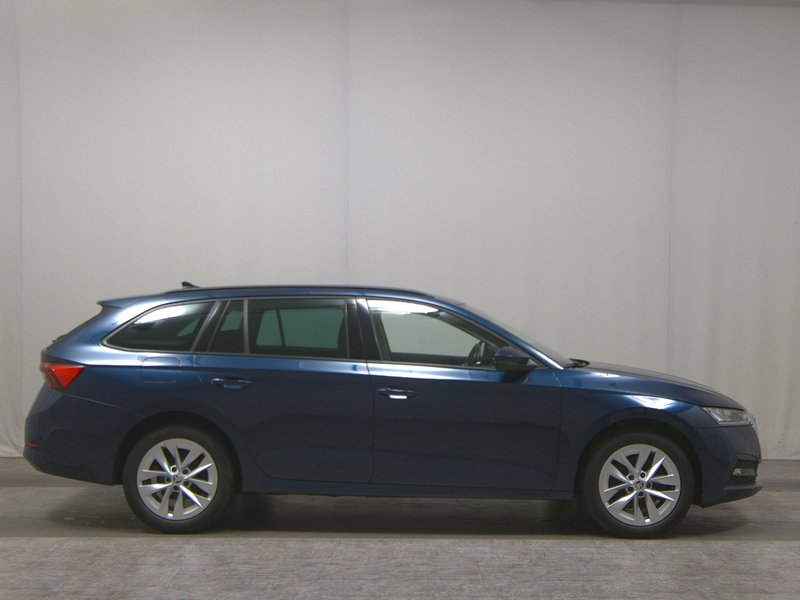 Škoda Octavia Kombi 1.4 TSI iV automatik Ambition • AHK • Full LED