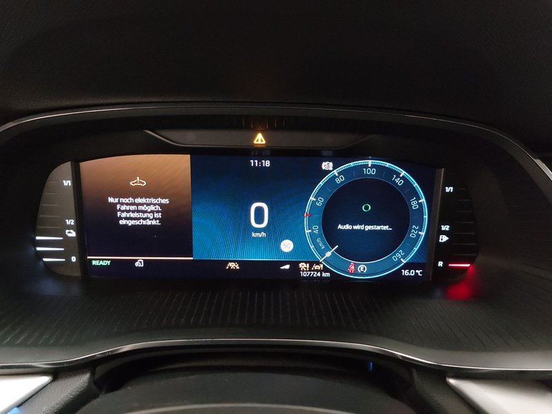 Škoda Octavia Kombi 1.4 TSI iV automatik Ambition • AHK • Full LED — 20