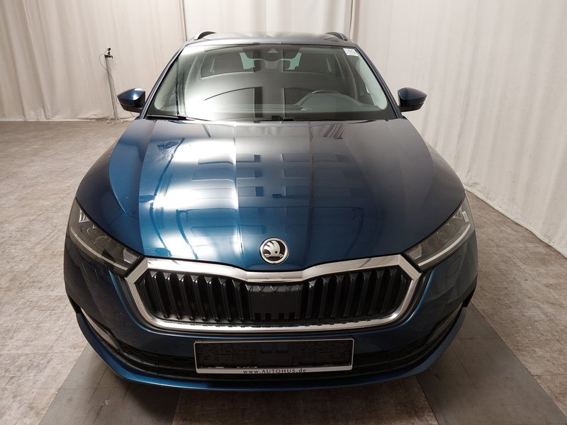 Škoda Octavia Kombi 1.4 TSI iV automatik Ambition • AHK • Full LED — 9