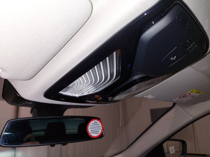 BMW 530e Touring automatik • ACC • Full LED — 13