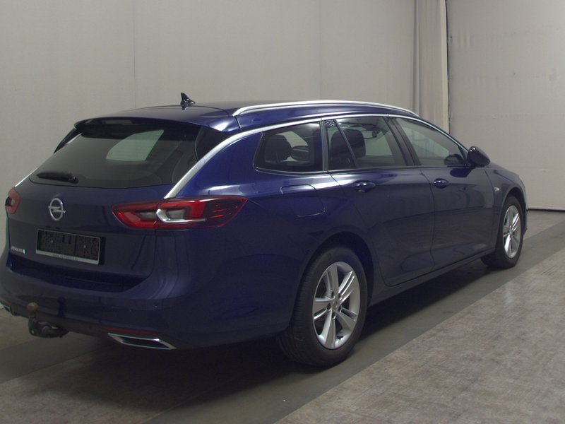 Opel Insignia ST 2.0 CDTI automatik Elegance • električna peta vrata • HUD — 4