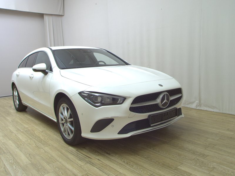Mercedes-Benz CLA 180 d Shooting Brake automatik Progressive — 3
