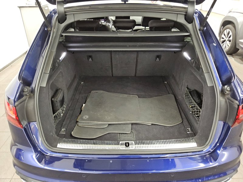 Audi A4 Avant 40 TDI automatik advanced • ACC • el. peta vrata — 11