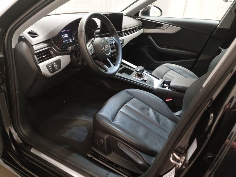 Audi A4 Avant 40 TDI automatik advanced • Full LED — 6