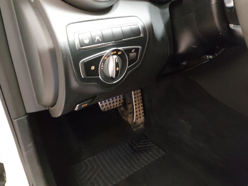 Mercedes-Benz C 300 de karavan automatik • ACC • bežično punjenje — 7
