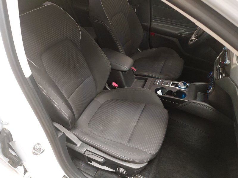 Ford Focus Turnier 1.5 EcoBlue automatik Titanium • ACC • Full LED — 10