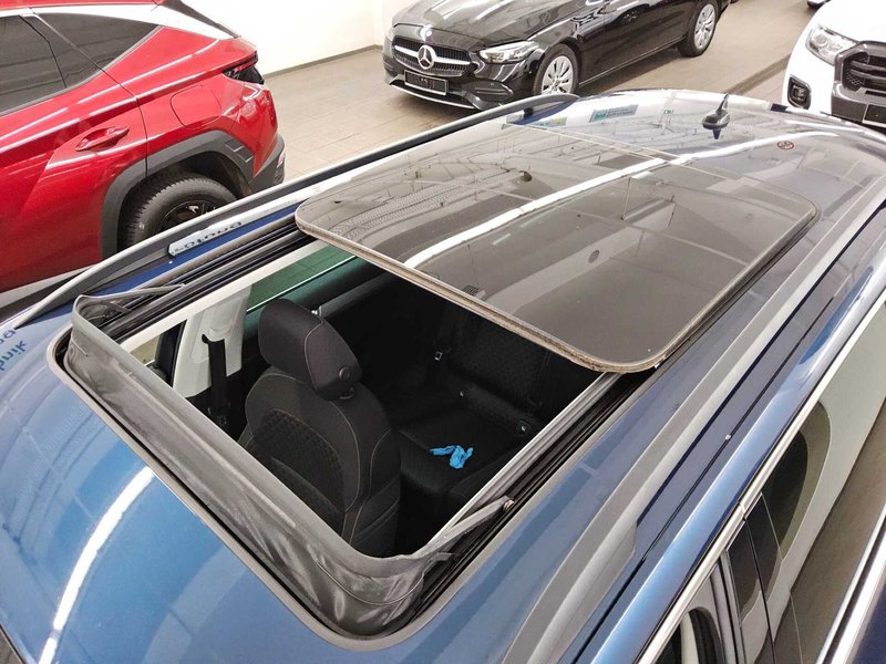 Škoda Superb Kombi 2.0 TDI automatik Ambition • ACC • AHK — 13