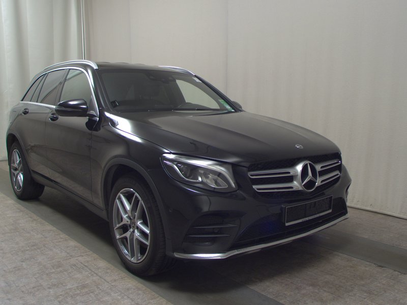 Mercedes-Benz GLC 220 d 4MATIC automatik AMG Line • LED — 3
