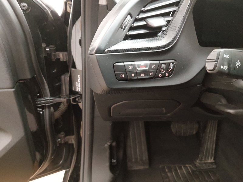 BMW 120d xDrive automatik Sport Line • ACC • LED — 7