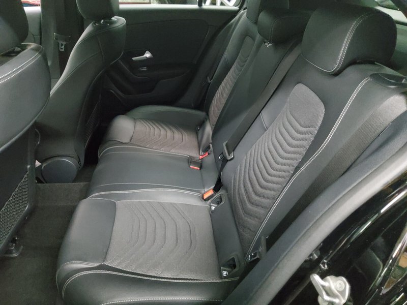 Mercedes-Benz A 250 e automatik • LED • digitalni instrumenti — 13