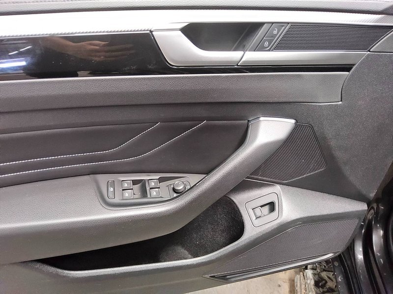 Volkswagen Arteon Shooting Brake 2.0 TDI automatik R-Line • ACC • Full LED — 10
