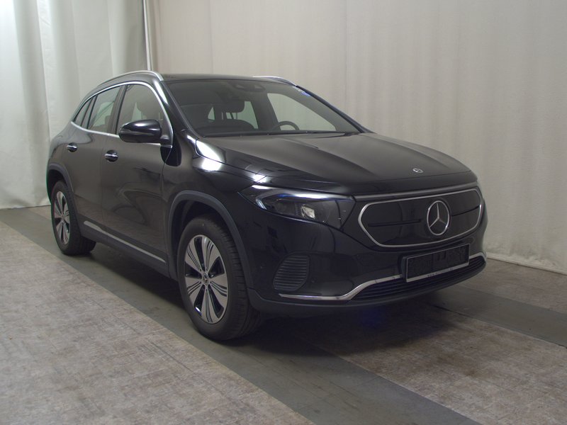 Mercedes-Benz EQA 250 Progressive • 360° kamera • ACC — 3